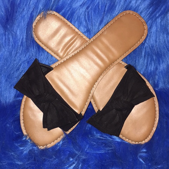 Sandals - Picture 2 of 2